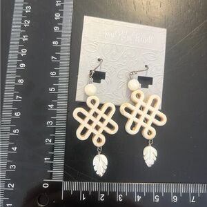 Amy Kahn Russell Earrings